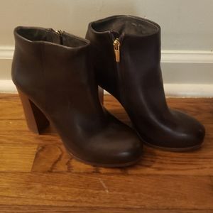 Vince Camuto Brown Size 6.5